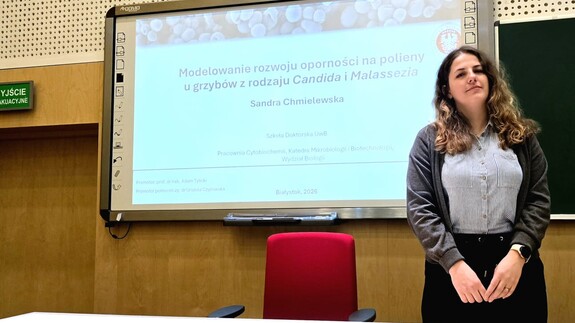 Seminarium naukowe mgr Sandry Chmielewskiej poświęcone oporności grzybów na polieny